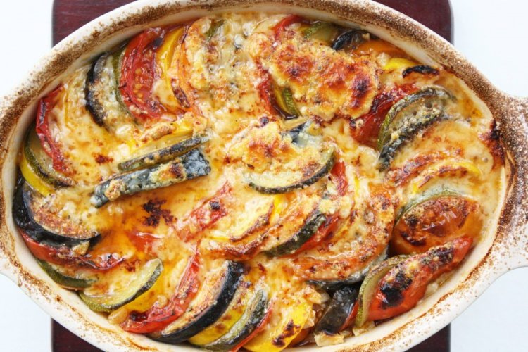 Ratatouille with Potatoes and Cheese Sauce