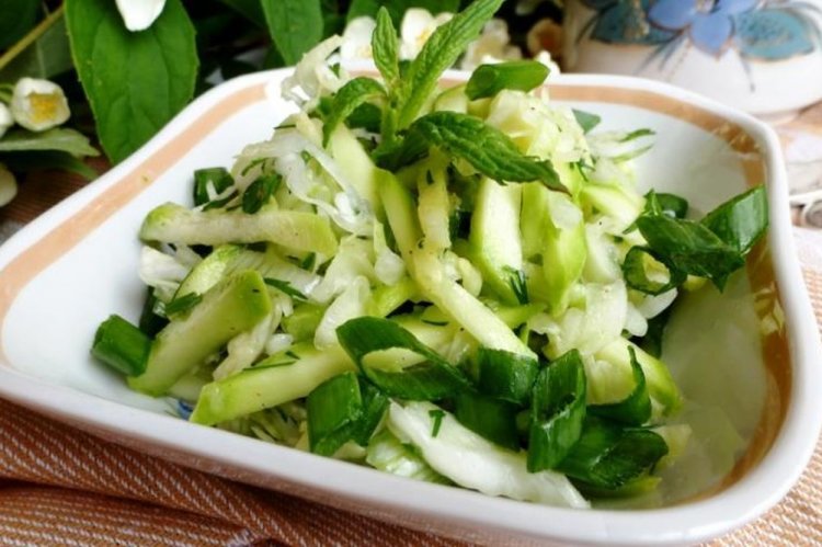 Young Cabbage and Zucchini Salad