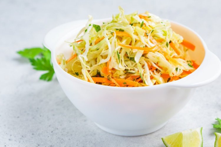 Young Cabbage and Carrot Salad