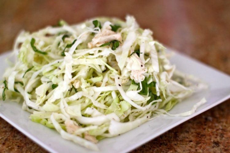 Young Cabbage Salad with Chicken and Cucumber