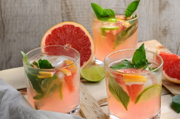 Citrus Basil Lemonade