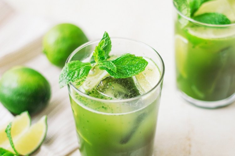 Lime and Basil Lemonade