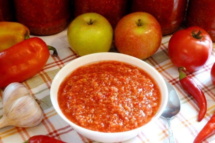 Adjika with Apples, Carrots, and Tomatoes