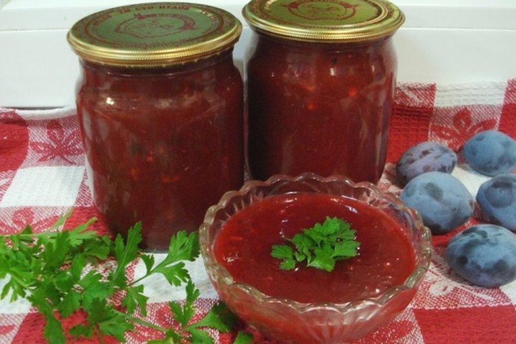 Plum Adjika with Apples