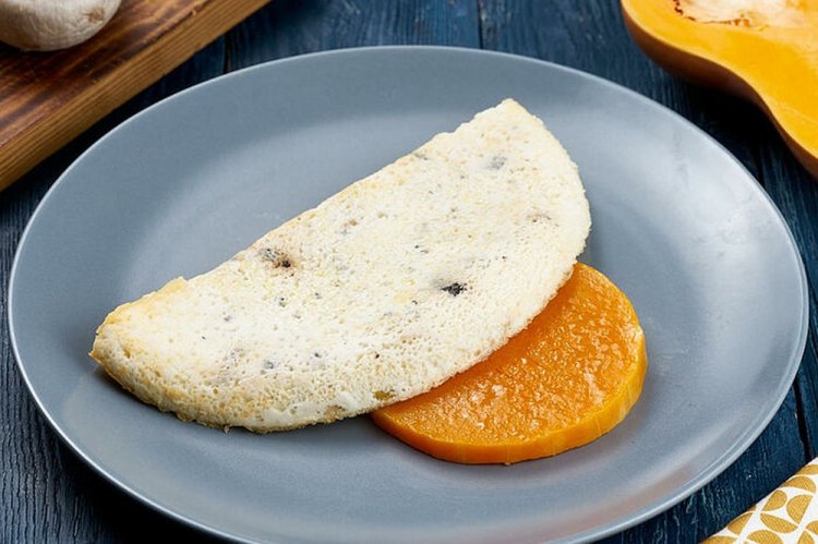 Egg White Omelet with Mushrooms