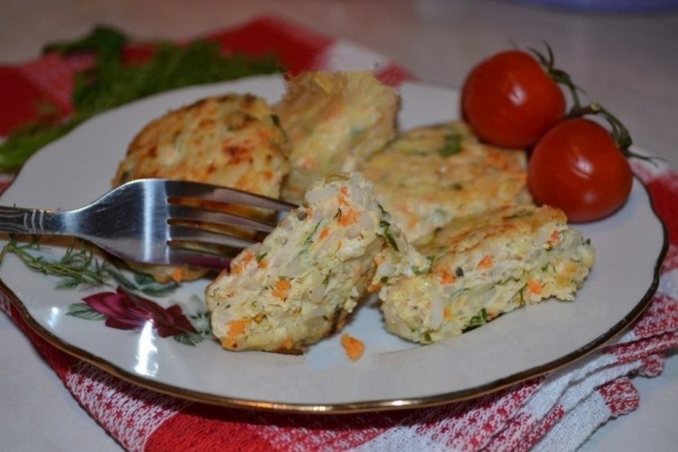 Albóndigas de pollo con calabacín y zanahoria