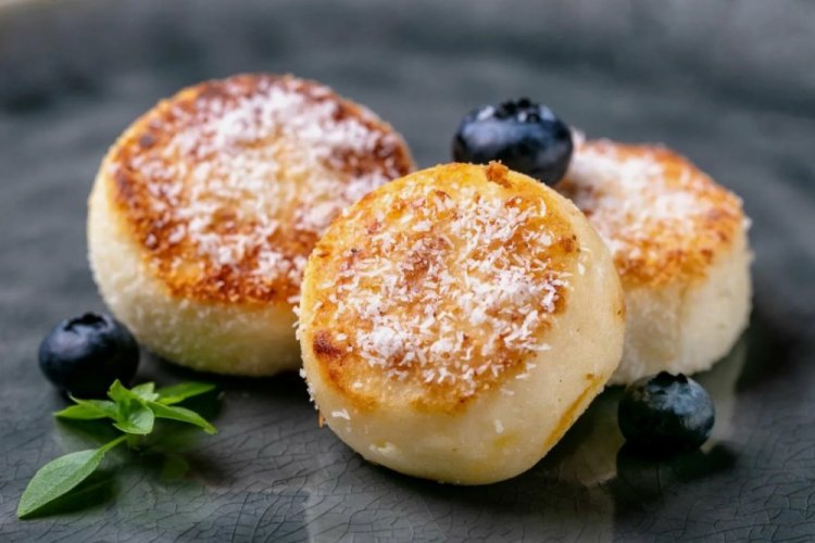 Syrniki with Coconut Flakes, No Flour