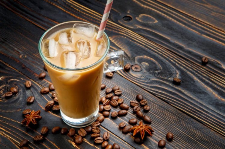 Iced latte clásico