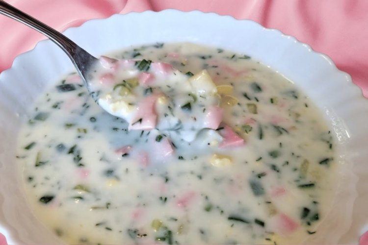 Aderezo de leche agria para okroshka