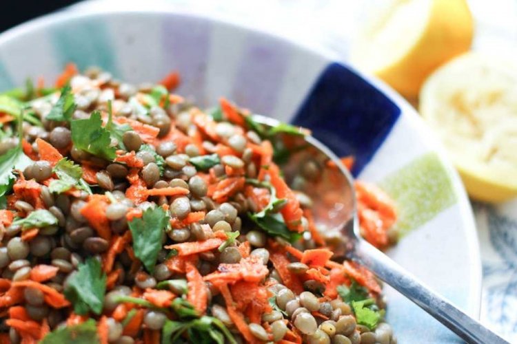 Ensalada de lentejas y zanahorias