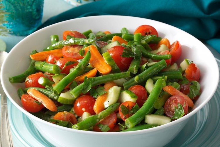 Ensalada de verduras para pescado