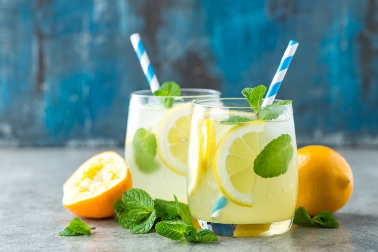 Classic Summer Lemonade