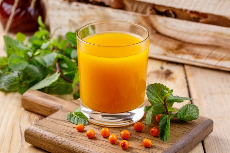 Sea Buckthorn Fruit Drink with Honey