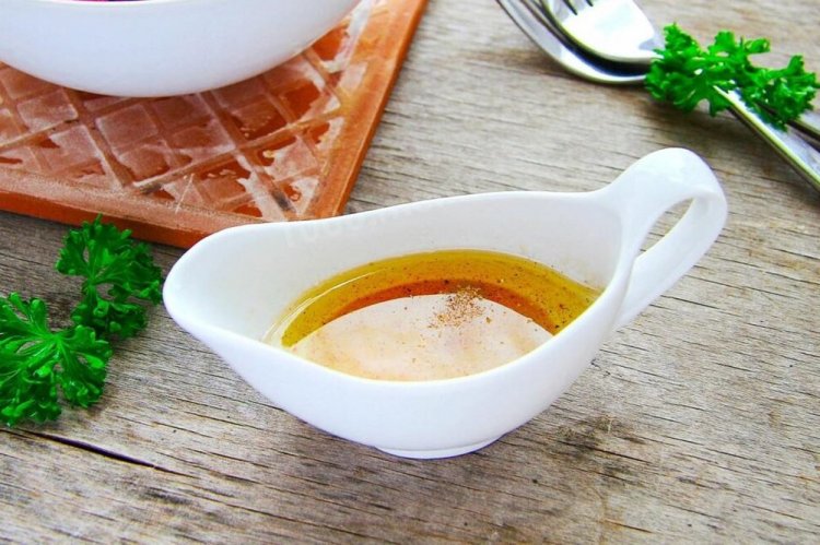 Aderezo de aceite vegetal y vinagre