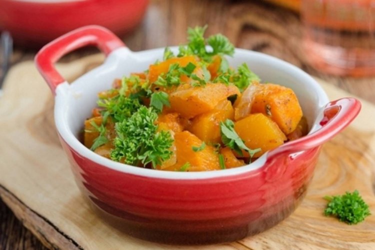 Calabaza estofada en tomate