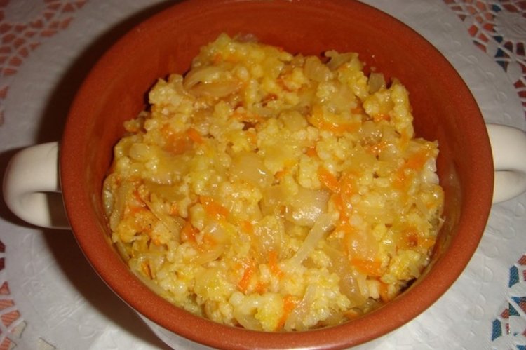 Col estofada con mijo