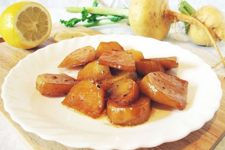 Nabo caramelizado