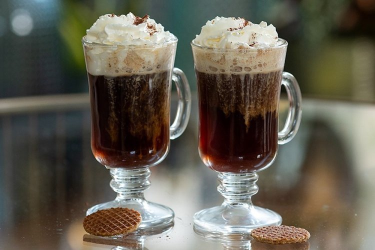 Café irlandés con coñac
