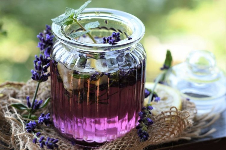Té frío de lavanda
