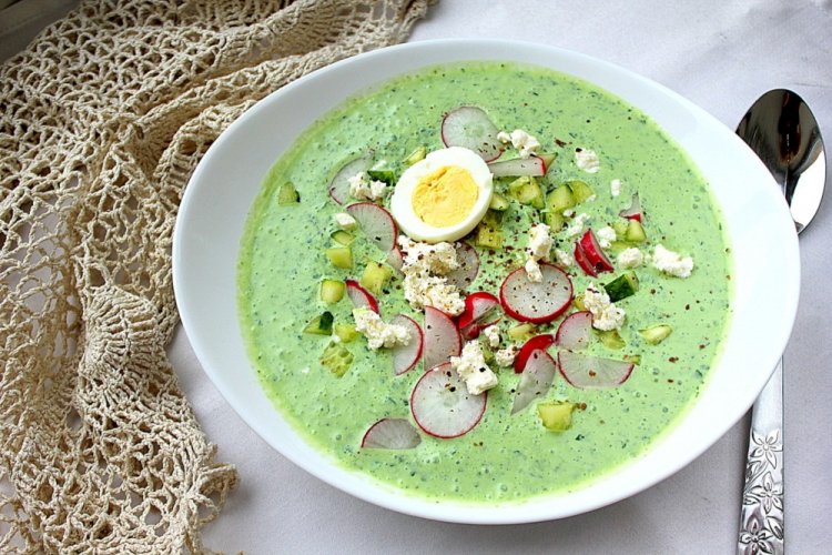 Kholodnik with Sorrel and Feta on Kefir