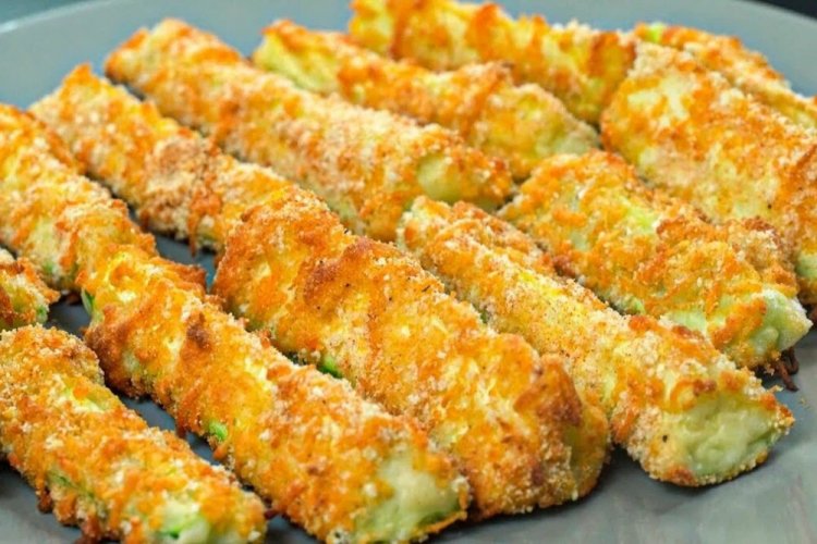 Zucchini Sticks in Batter and Breading, Baked