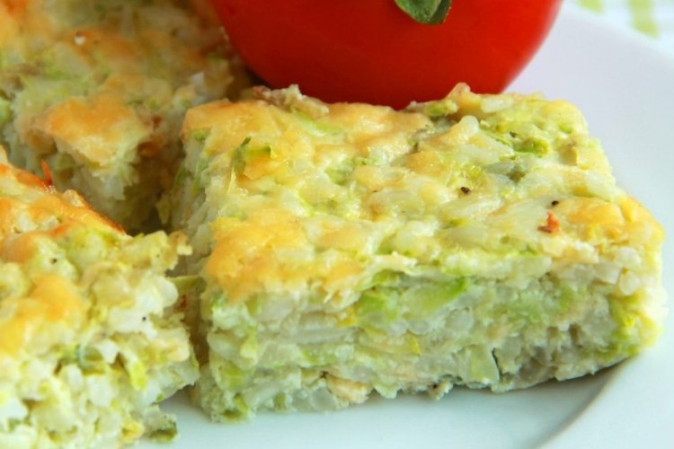 Calabacines con arroz y queso al horno