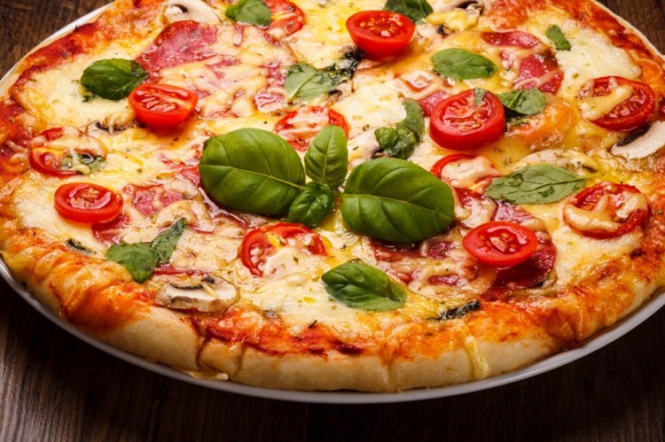 Pizza in a Tandoor