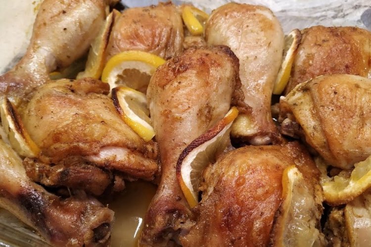 Muslos de pollo con marinada de limón en freidora de aire