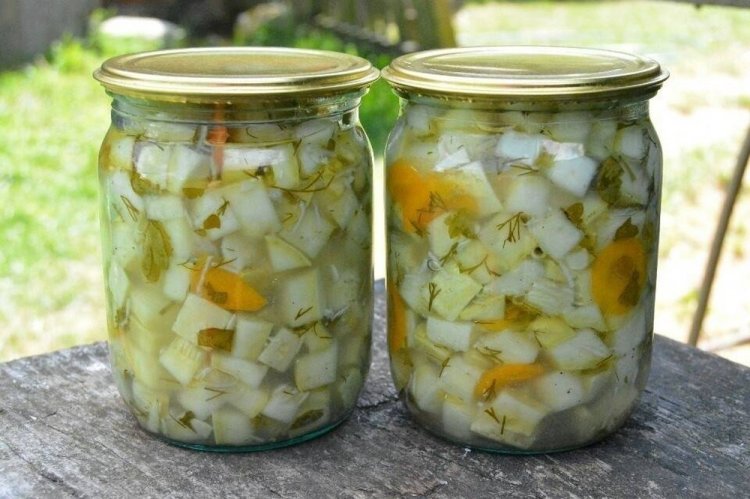 Spicy Zucchini like Milk Cap Mushrooms for Winter