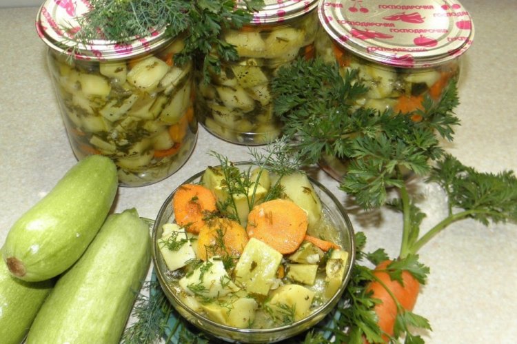 Zucchini like Milk Cap Mushrooms in Marinade for Winter