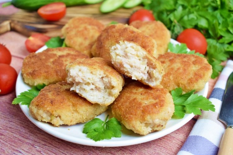 Chicken Cutlets with Lard in an Air Fryer