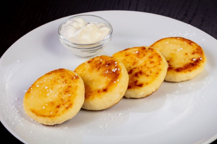 Diet Syrniki in an Air Fryer