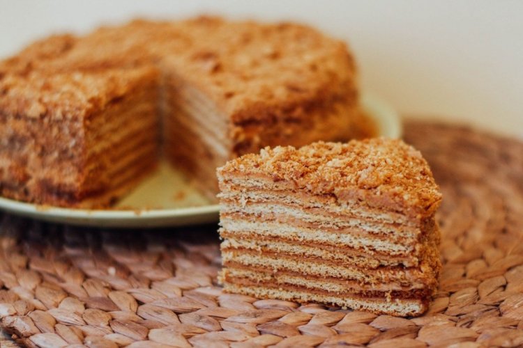 Honey Cake (Medovik) with Whey