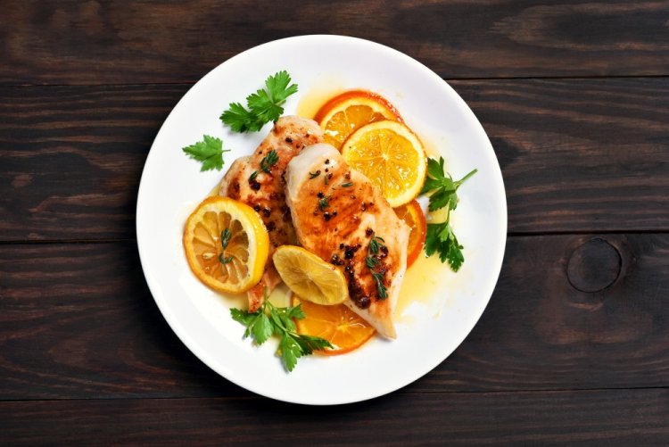 Pechuga de pollo con naranja en freidora de aire