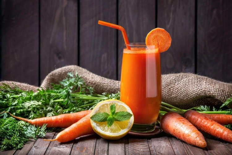 Zucchini and Carrot Juice for Winter