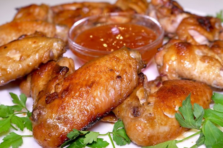 Air Fryer Chicken Wings in Mustard Marinade