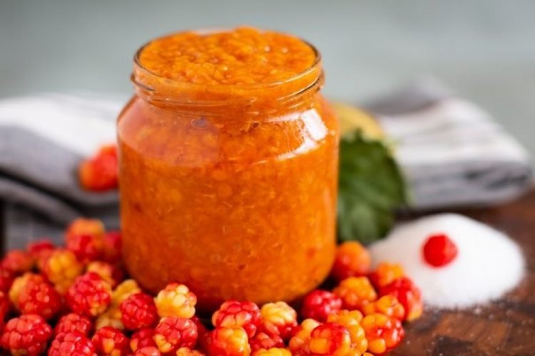 Quick Cloudberry Jam for Winter