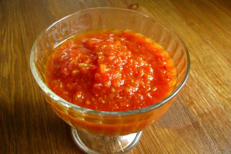 Mashed Cloudberries with Sugar for Winter