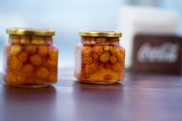 Cloudberries in Their Own Juice Without Sugar
