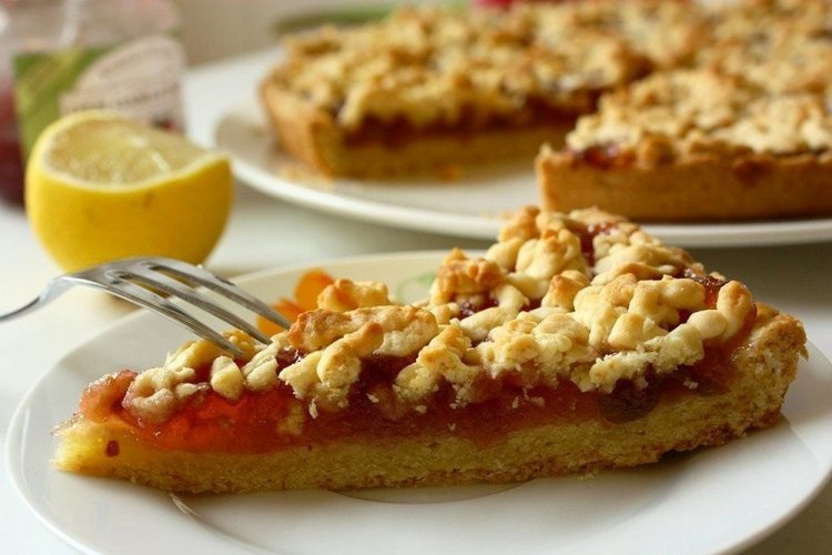 Grated Cloudberry Pie