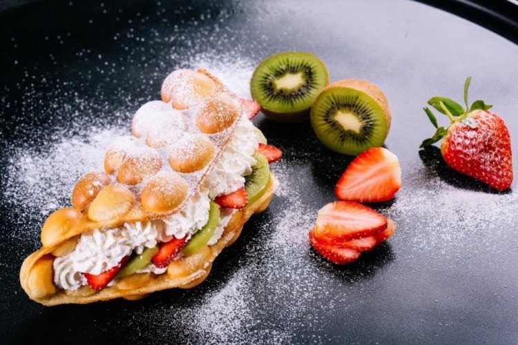Hong Kong Waffles with Condensed Milk