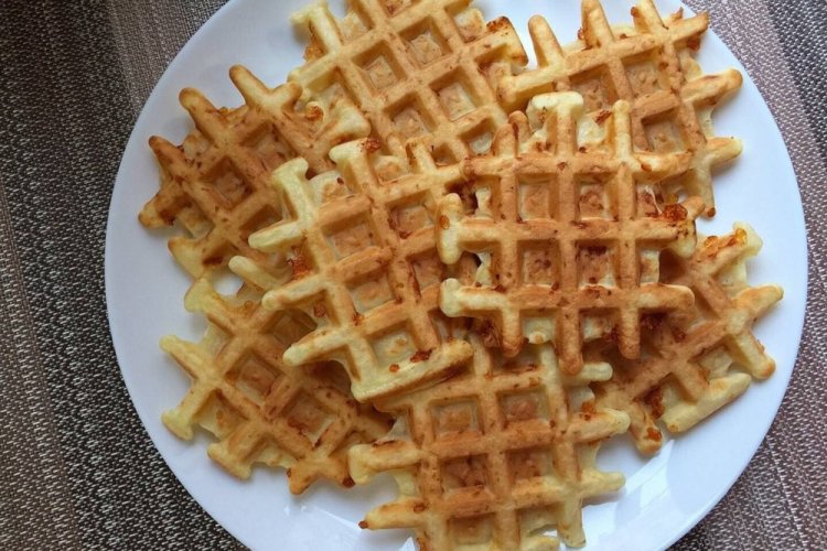 Eggless Cheese Waffles in a Waffle Maker