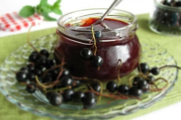 Mermelada cruda de jostaberry