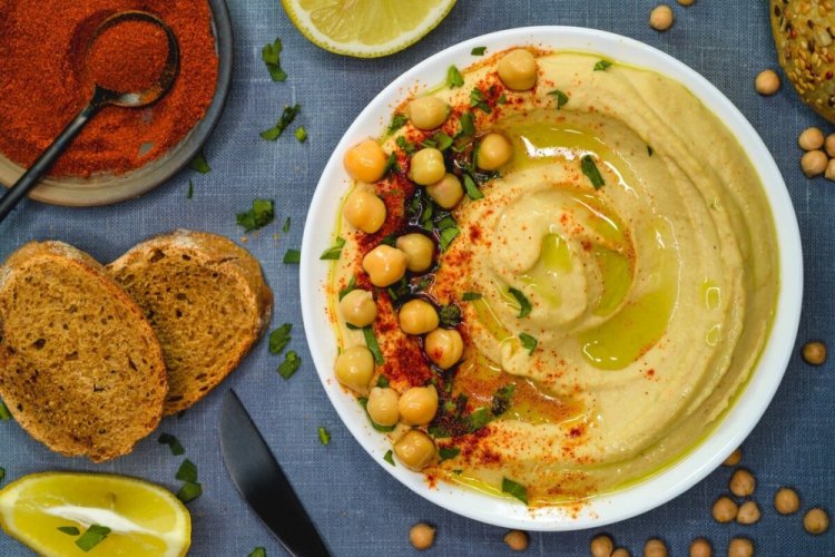 Canned Chickpea Hummus