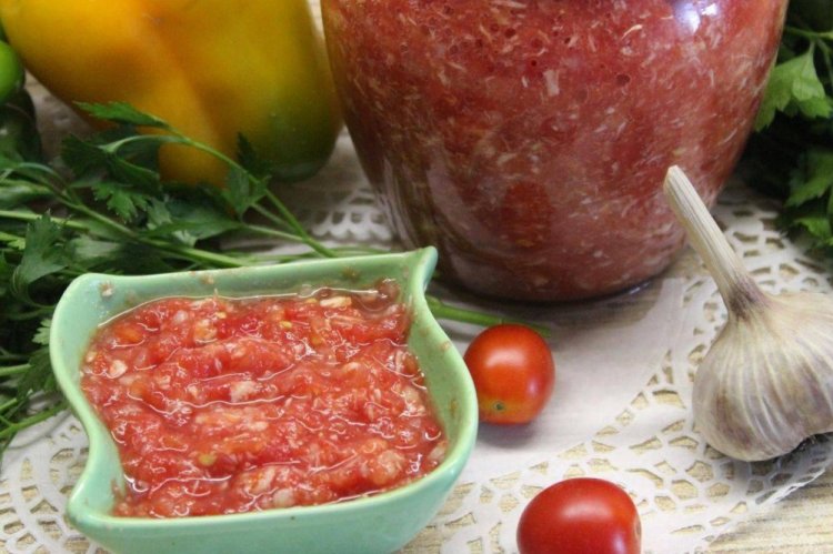 No-Cook Horseradish Sauce for Winter