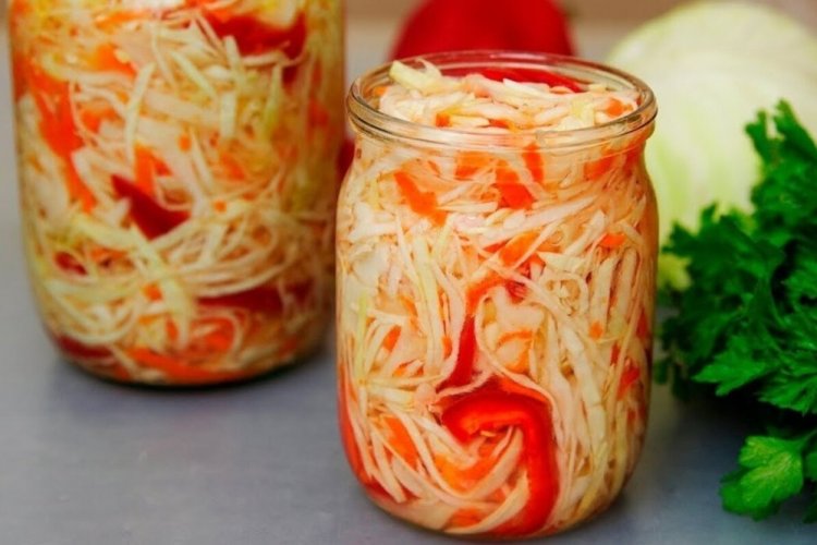 Cabbage Salad with Bell Pepper and Carrot for Winter