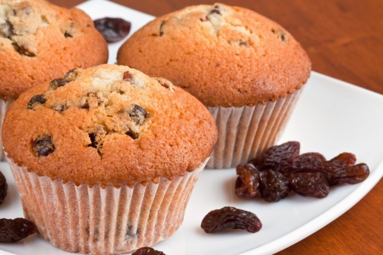 Buttermilk Raisin Muffins