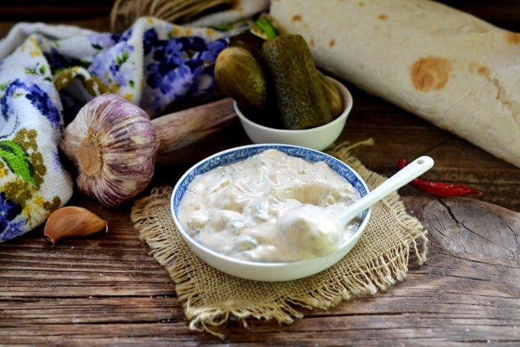 Garlic Sauce with Pickled Cucumbers