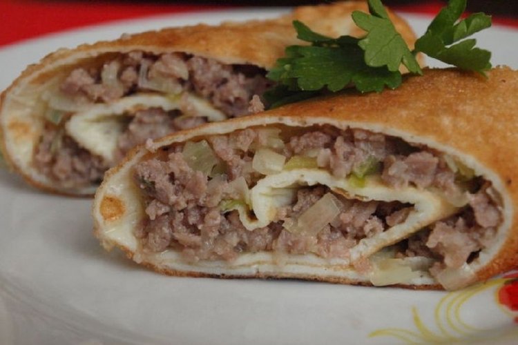 With Meat and Fried Onion
