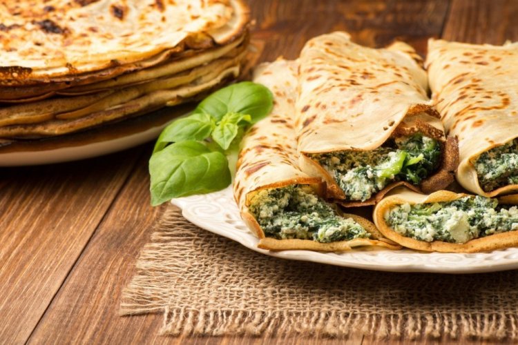 Cottage Cheese and Spinach Filling for Pancakes
